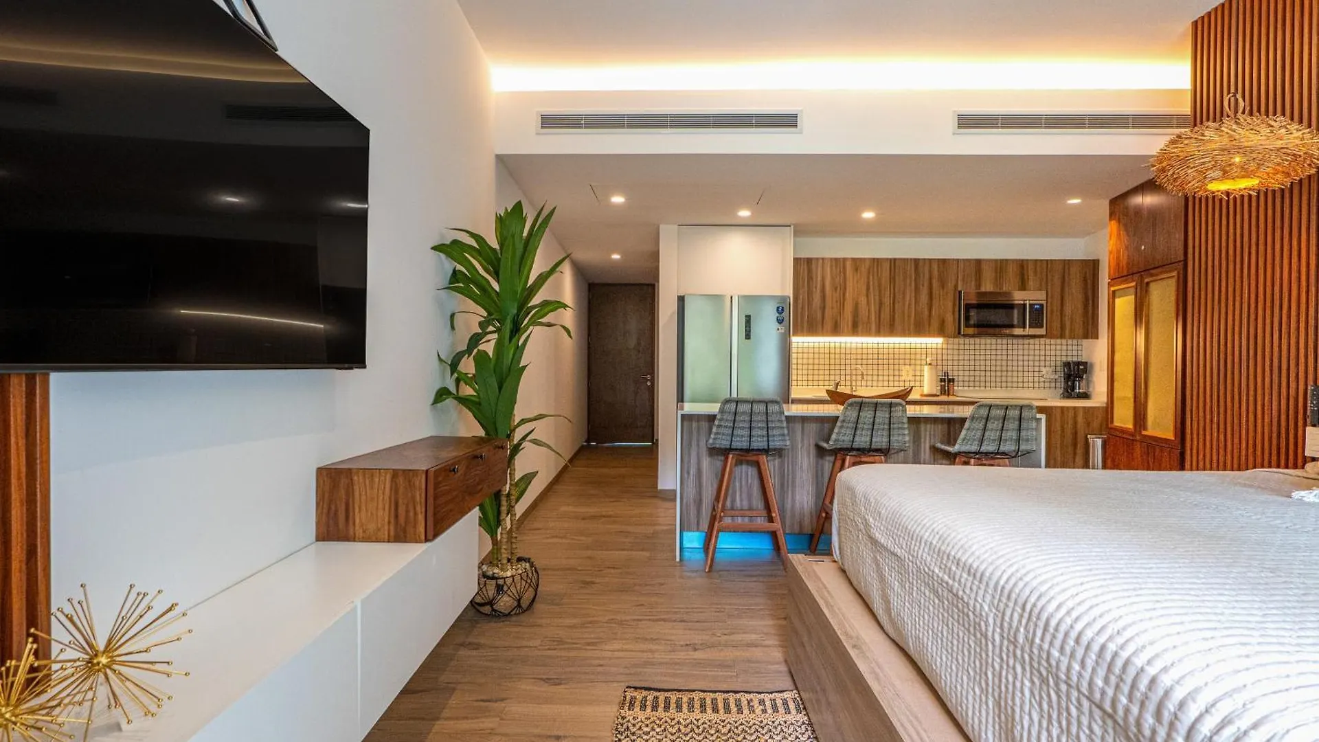 فندق Wooden Retreat بلايا ديل كارمن